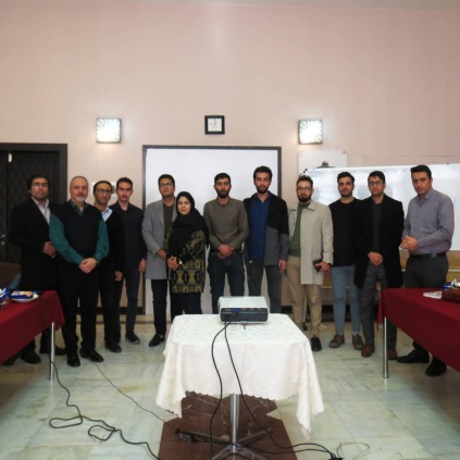 با دوستان گرامی در کلاس استراتژی - همدان دی ماه 1400